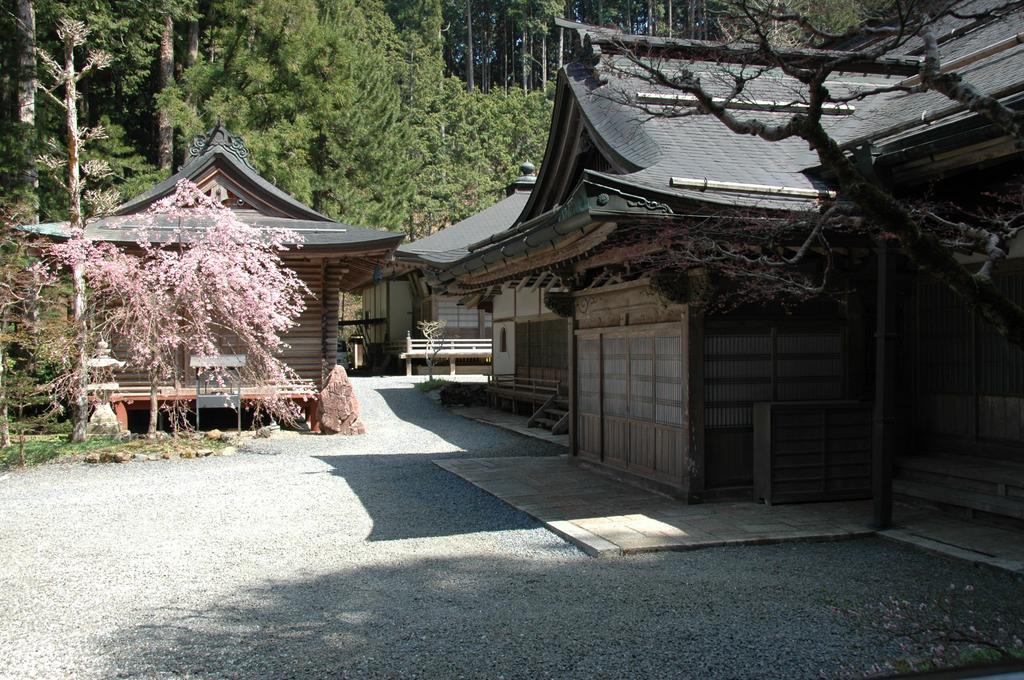 高野山 宿坊 不動院 -Koyasan Shukubo Fudoin- Zewnętrze zdjęcie